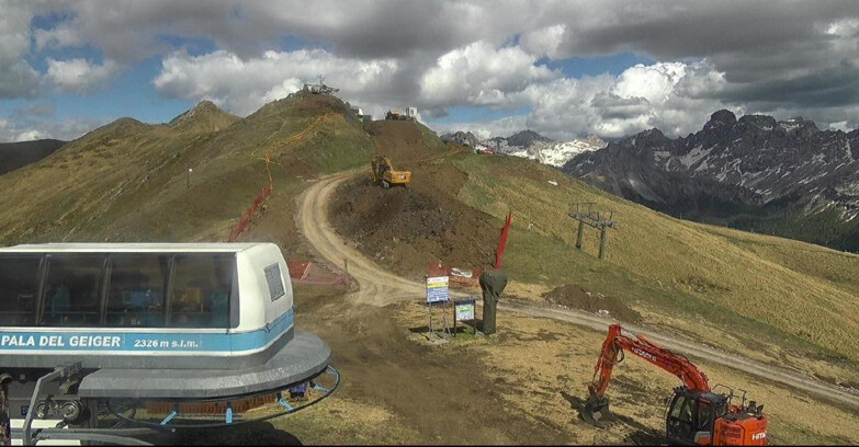 Webcam Pozza di Fassa-Aloch-Buffaure  - Col de Valvacin - Stazione a Monte