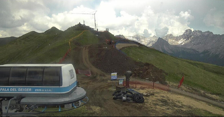Webcam Pozza di Fassa-Aloch-Buffaure  - Col de Valvacin - Stazione a Monte