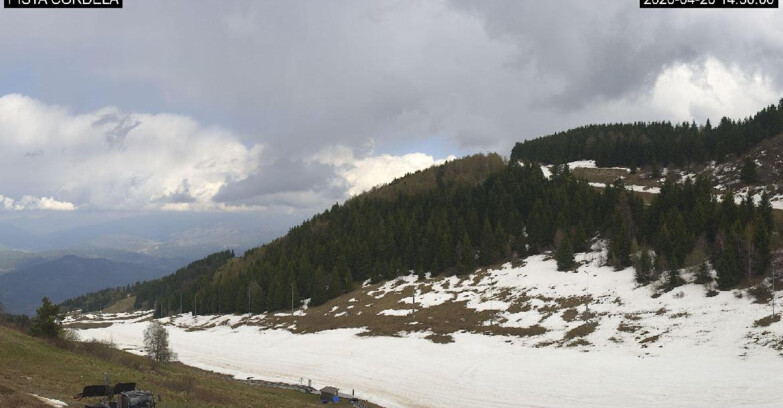 Webcam Монте-Бондоне  - Slope Cordela and snowpark