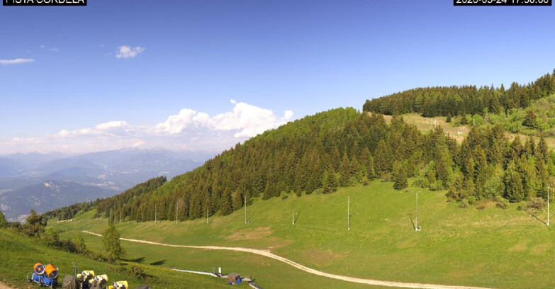 Webcam Monte Bondone - Slope Cordela and snowpark