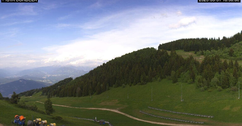 Webcam Монте-Бондоне  - Slope Cordela and snowpark