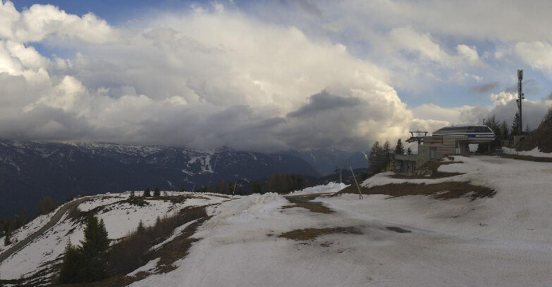 Webcam Skiarea Campiglio Dolomiti di Brenta Val di Sole Val Rendena - Seggiovia Malghette 