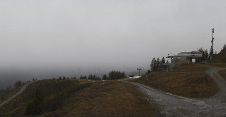 Webcam Ski area Campiglio Dolomiti di Brenta Val di Sole Val Rendena - Seggiovia Malghette Vista sul Brenta