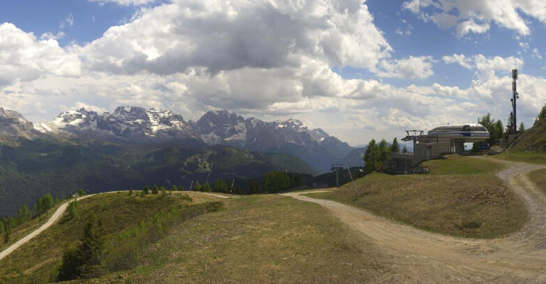 Webcam Skiarea Campiglio Dolomiti di Brenta Val di Sole Val Rendena - Seggiovia Malghette 