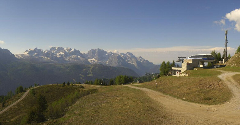 Webcam Skiarea Campiglio Dolomiti di Brenta Val di Sole Val Rendena - Seggiovia Malghette 