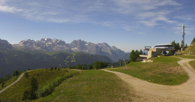 Webcam Skiarea Campiglio Dolomiti di Brenta Val di Sole Val Rendena - Seggiovia Malghette 