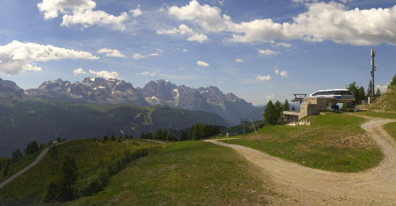 Webcam Skiarea Campiglio Dolomiti di Brenta Val di Sole Val Rendena - Seggiovia Malghette 