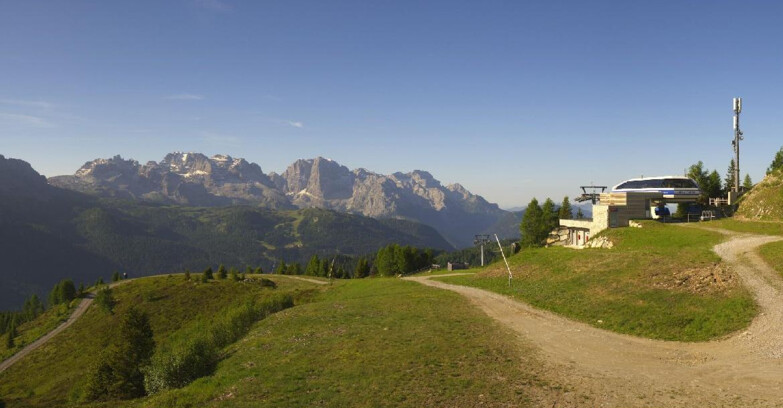 Webcam Skiarea Campiglio Dolomiti di Brenta Val di Sole Val Rendena - Seggiovia Malghette 