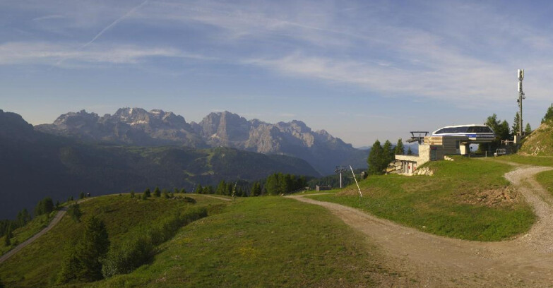 Webcam Skiarea Campiglio Dolomiti di Brenta Val di Sole Val Rendena - Seggiovia Malghette 