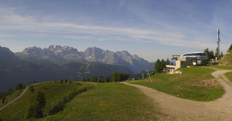 Webcam Skiarea Campiglio Dolomiti di Brenta Val di Sole Val Rendena - Seggiovia Malghette 