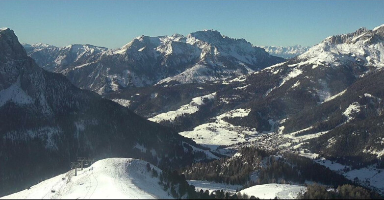 Webcam Pozza di Fassa-Aloch-Buffaure  - Cabinovia Buffaure - Stazione a Monte