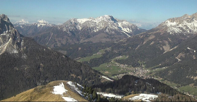 Webcam Pozza di Fassa-Aloch-Buffaure - Cabinovia Buffaure - Stazione a Monte