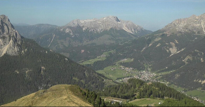 Webcam Pozza di Fassa-Aloch-Buffaure  - Cabinovia Buffaure - Stazione a Monte