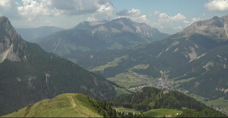 Webcam Pozza di Fassa-Aloch-Buffaure  - Cabinovia Buffaure - Stazione a Monte