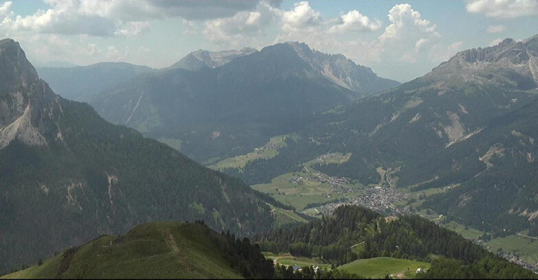 Webcam Pozza di Fassa-Aloch-Buffaure  - Cabinovia Buffaure - Stazione a Monte