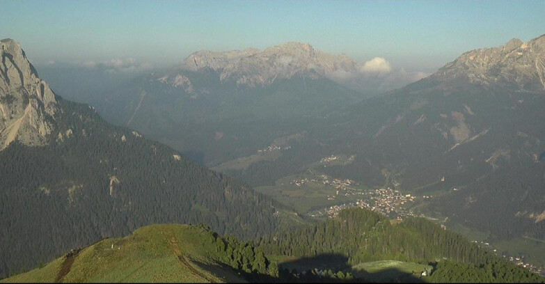Webcam Pozza di Fassa-Aloch-Buffaure  - Cabinovia Buffaure - Stazione a Monte