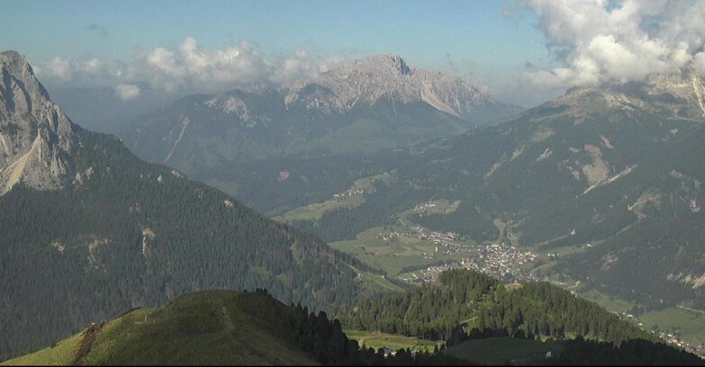 Webcam Pozza di Fassa-Aloch-Buffaure  - Cabinovia Buffaure - Stazione a Monte