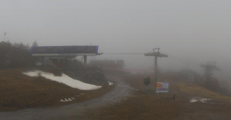 Webcam Skiarea Campiglio Dolomiti di Brenta Val di Sole Val Rendena - Seggiovia Orso Bruno 