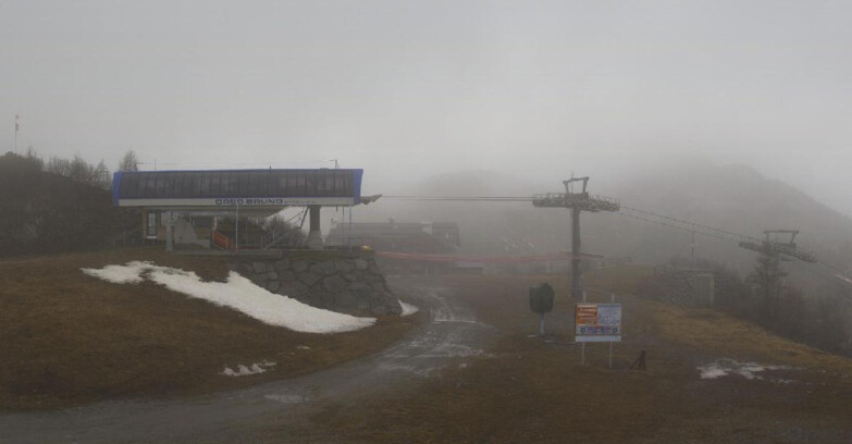 Webcam Skiarea Campiglio Dolomiti di Brenta Val di Sole Val Rendena - Seggiovia Orso Bruno 