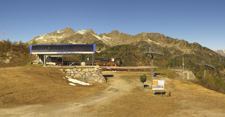 Webcam Folgarida-Marilleva  (Skiarea Campiglio Dolomiti di Brenta - Val di Sole Val Rendena) - Seggiovia Orso Bruno 
