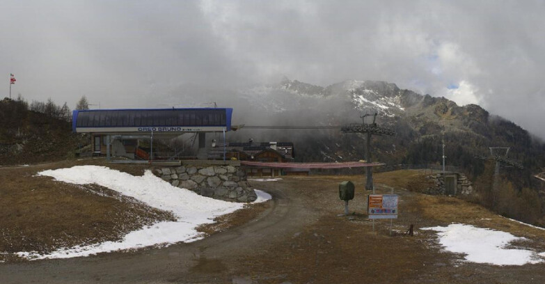 Webcam Folgarida-Marilleva  (Skiarea Campiglio Dolomiti di Brenta - Val di Sole Val Rendena) - Seggiovia Orso Bruno 