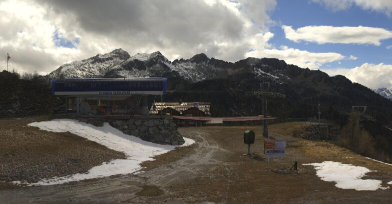 Webcam Folgarida-Marilleva  (Skiarea Campiglio Dolomiti di Brenta - Val di Sole Val Rendena) - Seggiovia Orso Bruno 