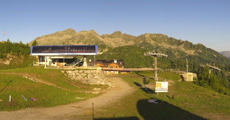 Webcam Skiarea Campiglio Dolomiti di Brenta Val di Sole Val Rendena - Seggiovia Orso Bruno 