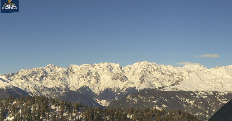 Webcam Folgarida-Marilleva  (Skiarea Campiglio Dolomiti di Brenta - Val di Sole Val Rendena) - Gruppo Ortles-Cevedale 