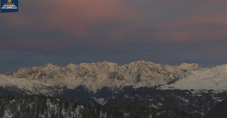 Webcam Folgarida-Marilleva  (Skiarea Campiglio Dolomiti di Brenta - Val di Sole Val Rendena) - Gruppo Ortles-Cevedale 