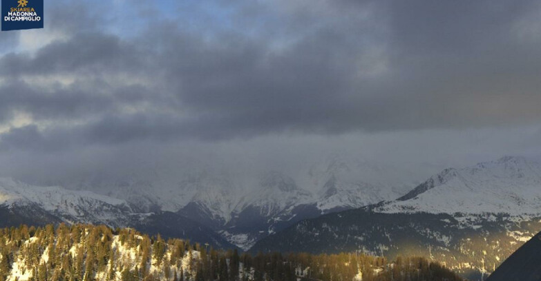 Webcam Ski area Campiglio Dolomiti di Brenta Val di Sole Val Rendena - Gruppo Ortles-Cevedale 