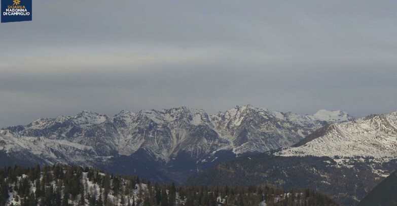 Webcam Folgarida-Marilleva  (Skiarea Campiglio Dolomiti di Brenta - Val di Sole Val Rendena) - Gruppo Ortles-Cevedale 