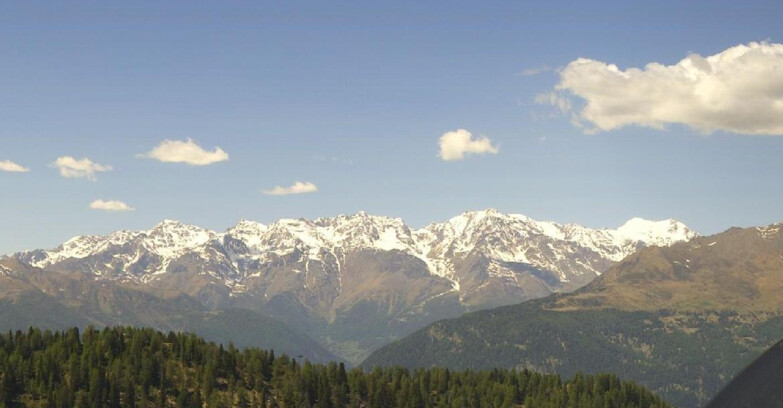 Webcam Folgarida-Marilleva  (Skiarea Campiglio Dolomiti di Brenta - Val di Sole Val Rendena) - Gruppo Ortles Cevedale 