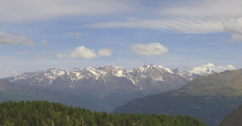 Webcam Folgarida-Marilleva  (Skiarea Campiglio Dolomiti di Brenta - Val di Sole Val Rendena) - Gruppo Ortles Cevedale 