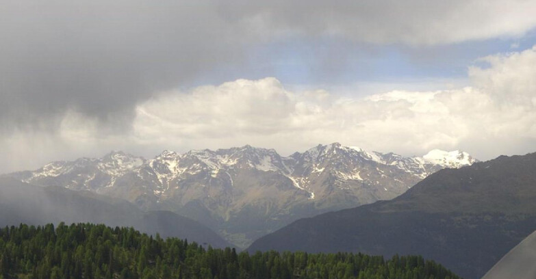 Webcam Folgarida-Marilleva  (Skiarea Campiglio Dolomiti di Brenta - Val di Sole Val Rendena) - Gruppo Ortles Cevedale 