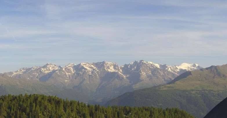 Webcam Folgarida-Marilleva  (Skiarea Campiglio Dolomiti di Brenta - Val di Sole Val Rendena) - Gruppo Ortles Cevedale 