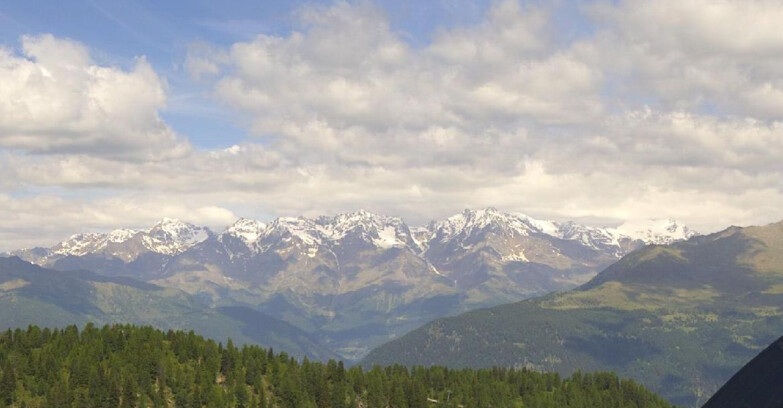 Webcam Skiarea Campiglio Dolomiti di Brenta Val di Sole Val Rendena - Gruppo Ortles Cevedale 