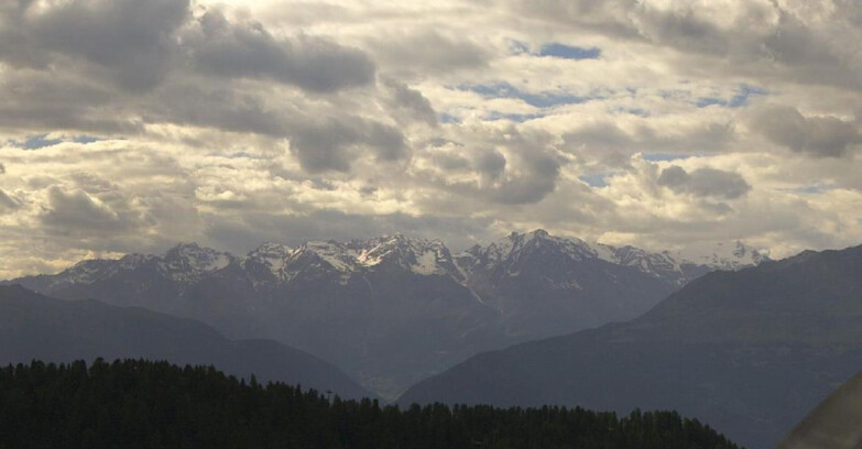 Webcam Skiarea Campiglio Dolomiti di Brenta Val di Sole Val Rendena - Gruppo Ortles Cevedale 