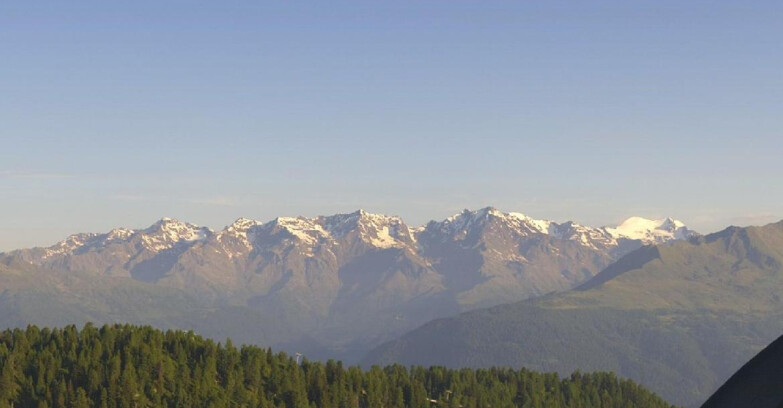 Webcam Folgarida-Marilleva  (Skiarea Campiglio Dolomiti di Brenta - Val di Sole Val Rendena) - Gruppo Ortles Cevedale 