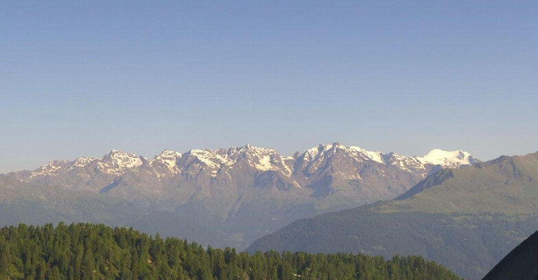 Webcam Folgarida-Marilleva  (Skiarea Campiglio Dolomiti di Brenta - Val di Sole Val Rendena) - Gruppo Ortles Cevedale 