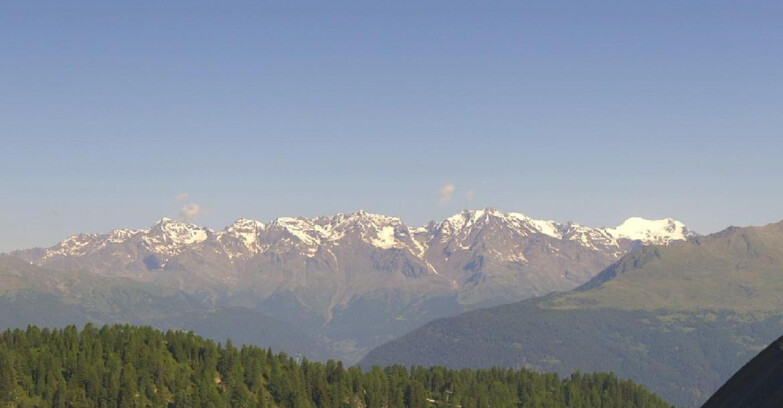 Webcam Folgarida-Marilleva  (Skiarea Campiglio Dolomiti di Brenta - Val di Sole Val Rendena) - Gruppo Ortles Cevedale 
