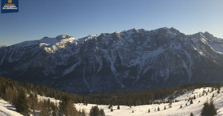 Webcam Folgarida-Marilleva  (Skiarea Campiglio Dolomiti di Brenta - Val di Sole Val Rendena) - Marilleva-Val Panciana