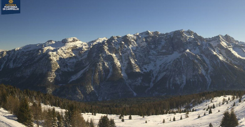 Webcam Folgarida-Marilleva  (Skiarea Campiglio Dolomiti di Brenta - Val di Sole Val Rendena) - Marilleva-Val Panciana