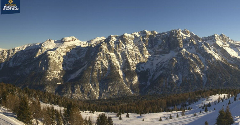 Webcam Folgarida-Marilleva  (Skiarea Campiglio Dolomiti di Brenta - Val di Sole Val Rendena) - Marilleva-Val Panciana