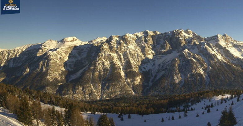 Webcam Folgarida-Marilleva  (Skiarea Campiglio Dolomiti di Brenta - Val di Sole Val Rendena) - Marilleva-Val Panciana