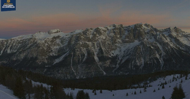 Webcam Folgarida-Marilleva  (Skiarea Campiglio Dolomiti di Brenta - Val di Sole Val Rendena) - Marilleva-Val Panciana