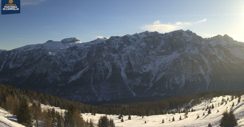 Webcam Folgarida-Marilleva  (Skiarea Campiglio Dolomiti di Brenta - Val di Sole Val Rendena) - Marilleva-Val Panciana