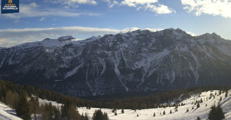 Webcam Folgarida-Marilleva  (Skiarea Campiglio Dolomiti di Brenta - Val di Sole Val Rendena) - Marilleva-Val Panciana