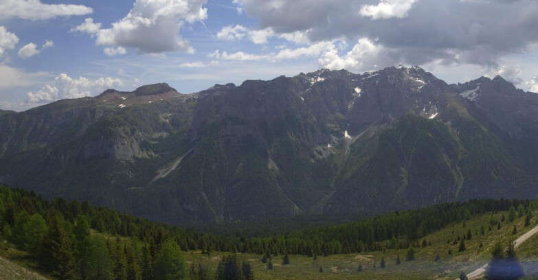 Webcam Folgarida-Marilleva  (Skiarea Campiglio Dolomiti di Brenta - Val di Sole Val Rendena) - Dolomiti di Brenta - Marilleva