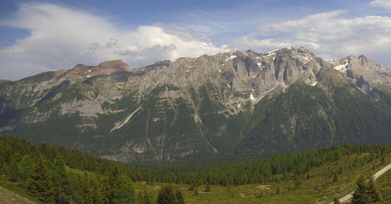 Webcam Folgarida-Marilleva  (Skiarea Campiglio Dolomiti di Brenta - Val di Sole Val Rendena) - Dolomiti di Brenta - Marilleva