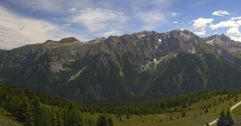 Webcam Folgarida-Marilleva  (Skiarea Campiglio Dolomiti di Brenta - Val di Sole Val Rendena) - Dolomiti di Brenta - Marilleva